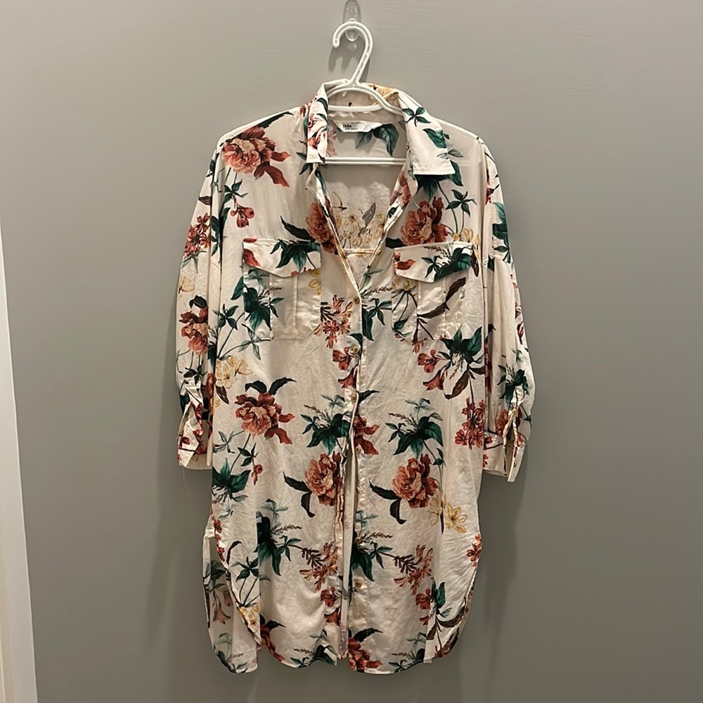 Zara oversized women’s shirt size M-L pre-owned